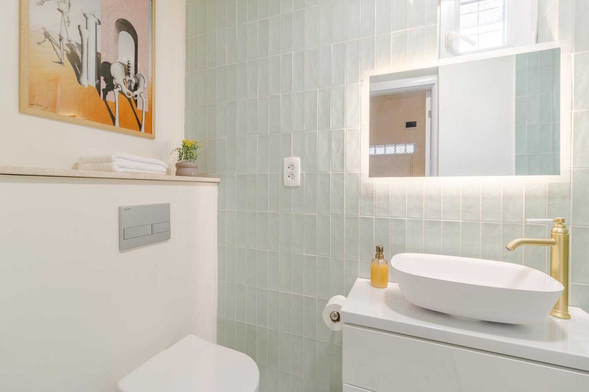 Apartament Ultra-Central Premium Cu Parcare Gratuita Pe Malul Crisului Oradea Exterior foto